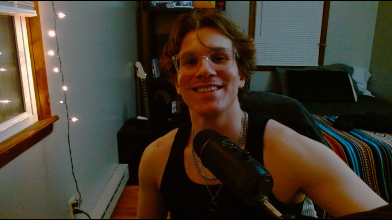LATE NIGHT STREAM CHATTING