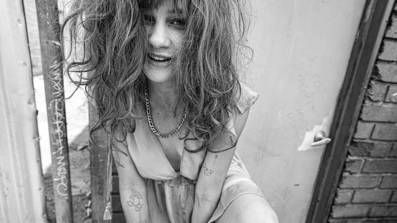Street Photographer Captures the Humanity of Skid Row