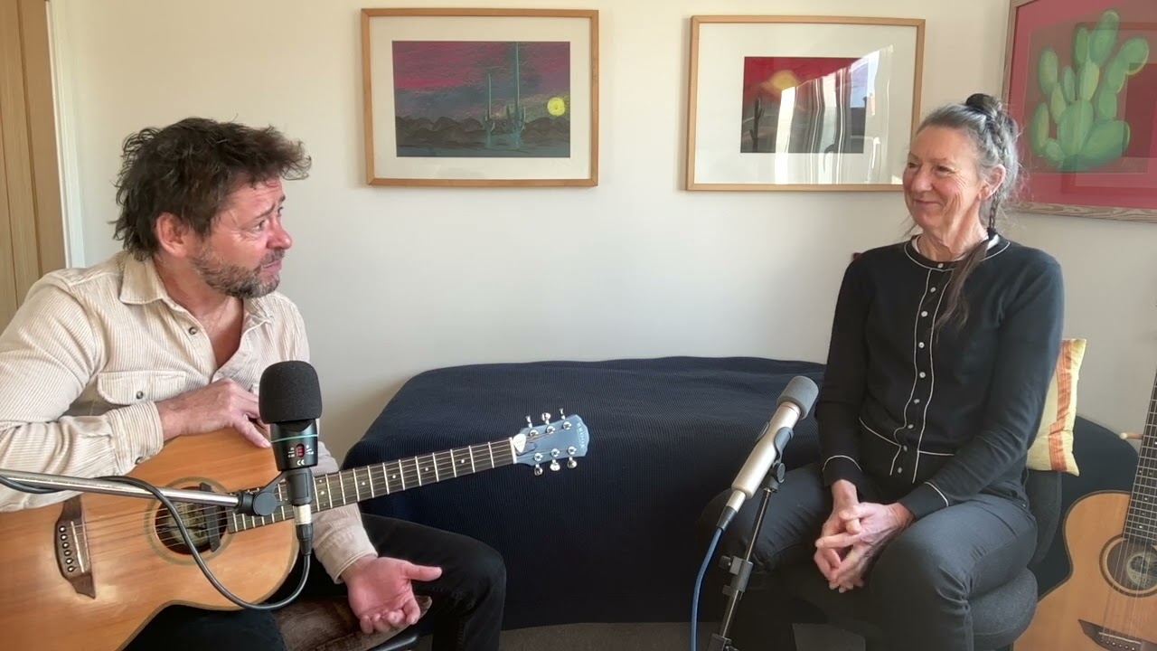Songwriting, Narrative & PerformanceConversation & Collaboration David Carless & Kitrina Douglas