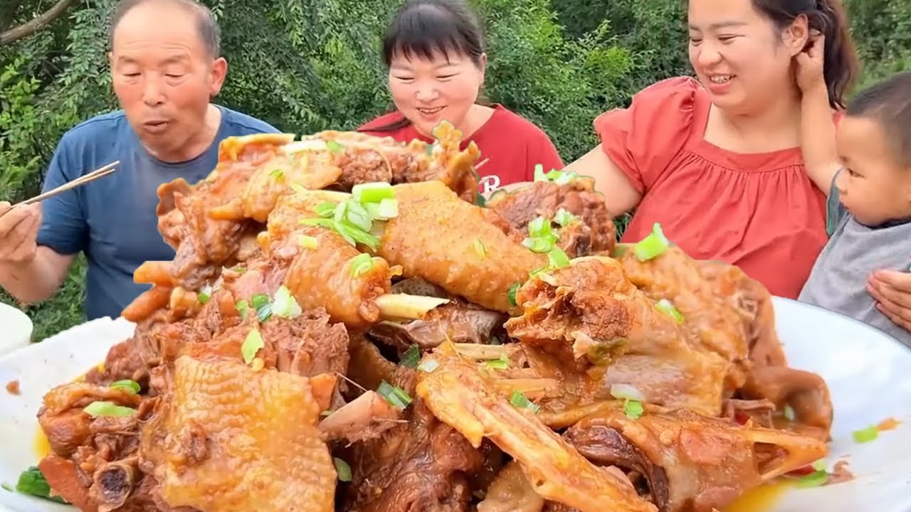 现杀现炖的土鸡肉，丹丹跟着小孕妇饱口福，太幸福了【胖手手丹丹】