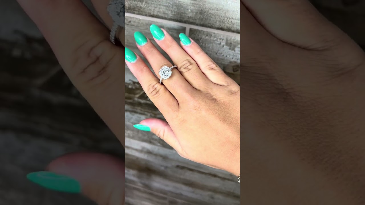 Diamonds are a must! #customjewelry #jewelrybusiness #jewelrytiktok #afordable #computeraideddesign