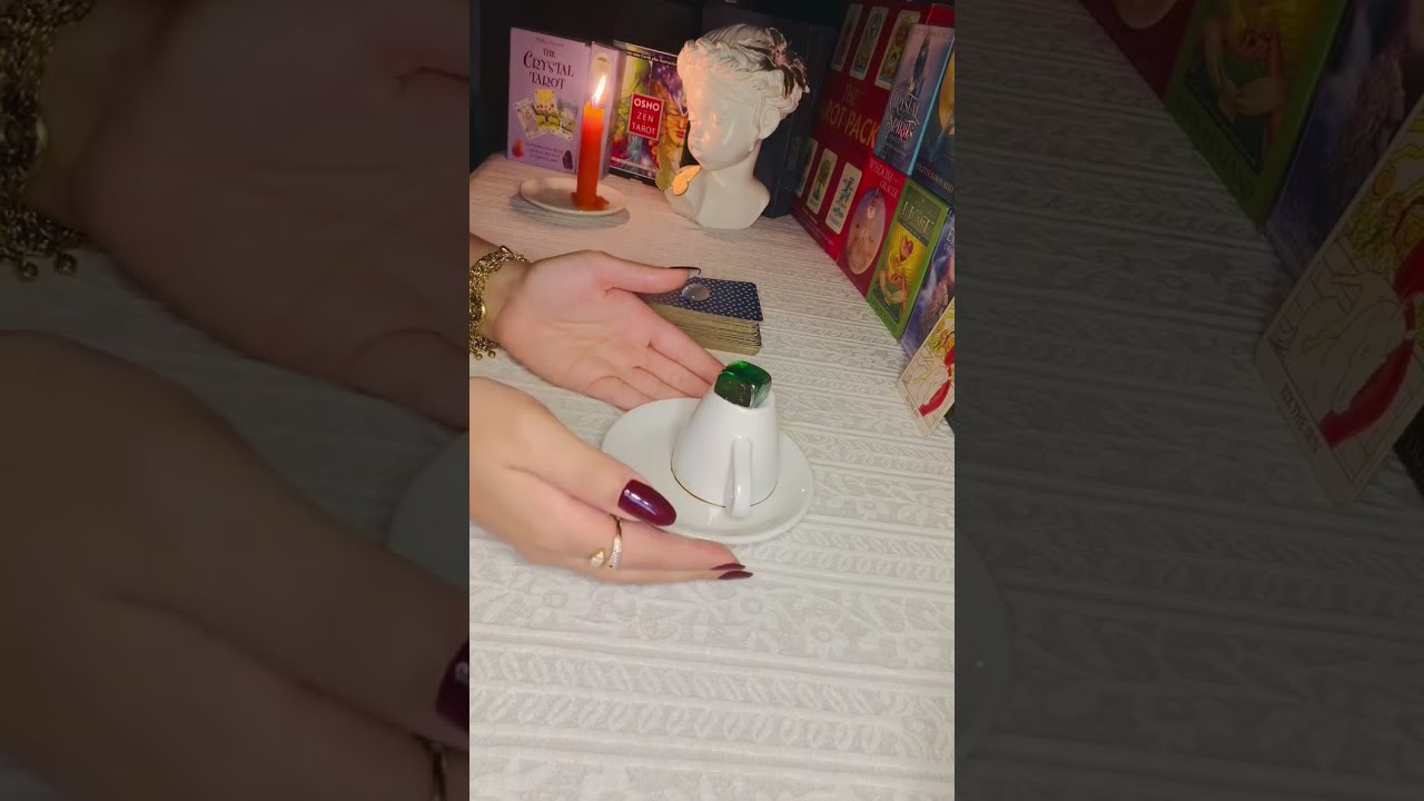 بالفنجان و التاروت ☕️ ❣️قبل نهاية العام&hellip; ما المفاجأت السعيده القادمة لحياتك؟ 