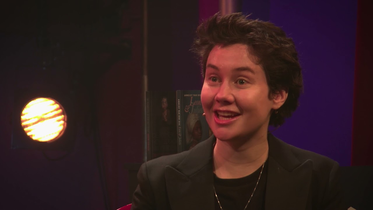 Aflevering 18: Kader Abdolah en Helena Hoogenkamp