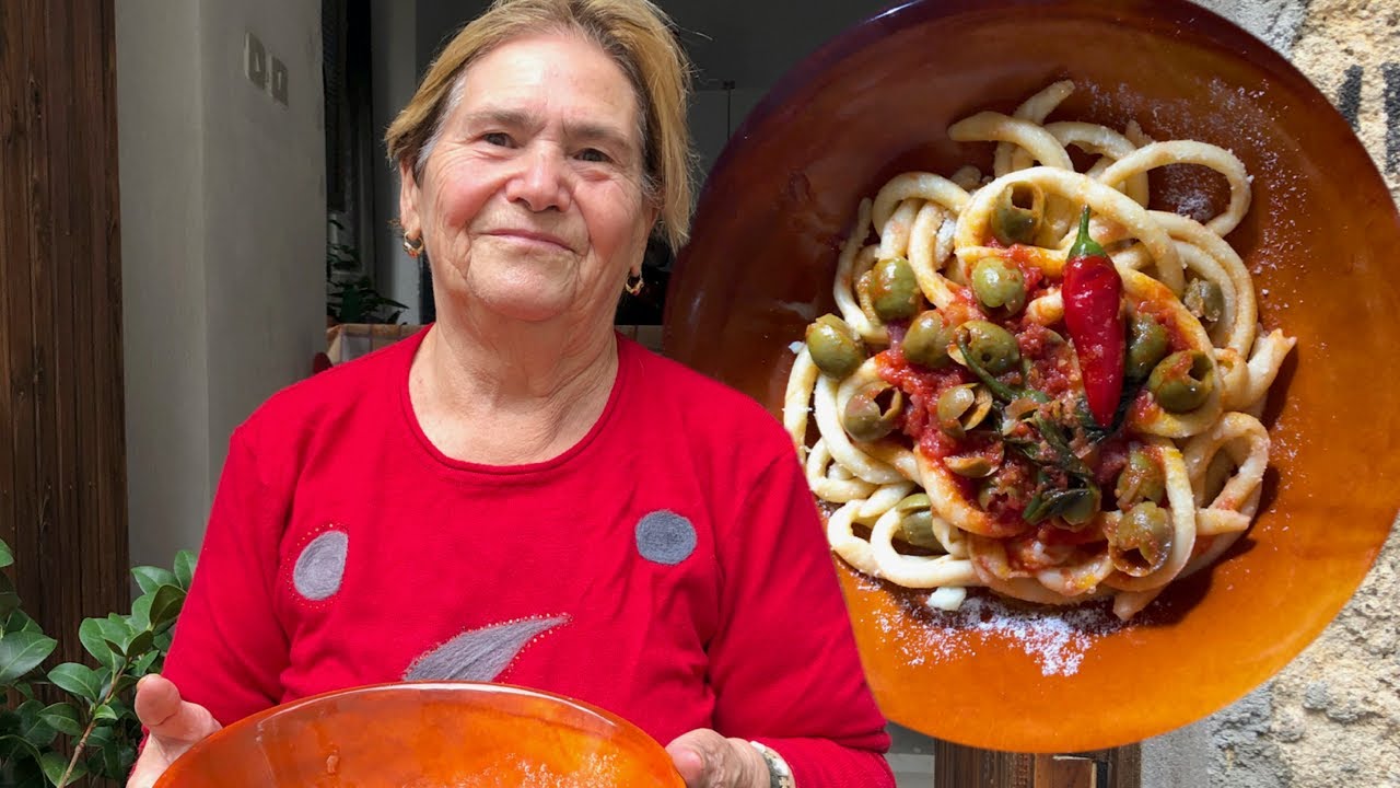 Discover Teresa's green olive with chilli maccheroni! | Pasta Grannies
