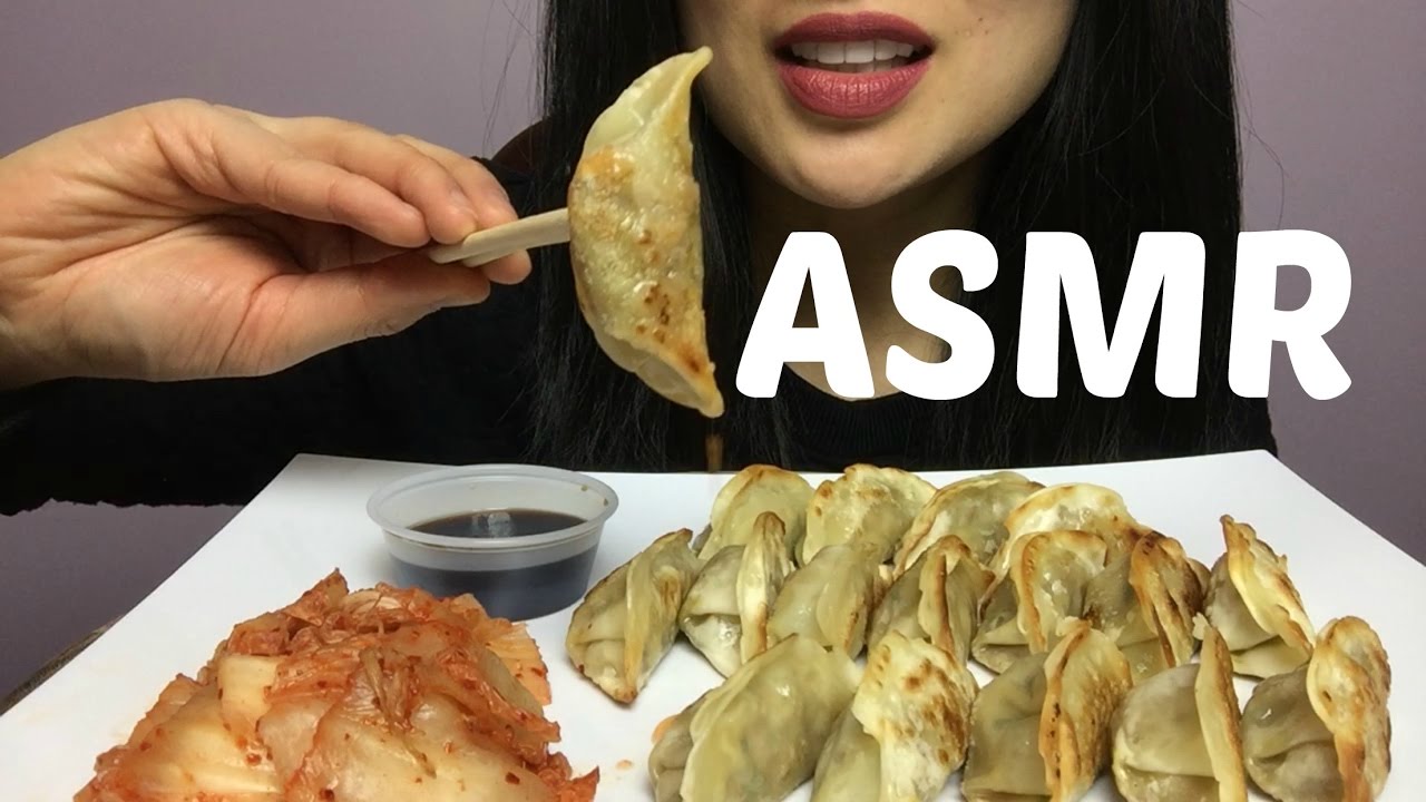 ASMR GYOZA / Dumplings (EATING SOUNDS) | SAS-ASMR