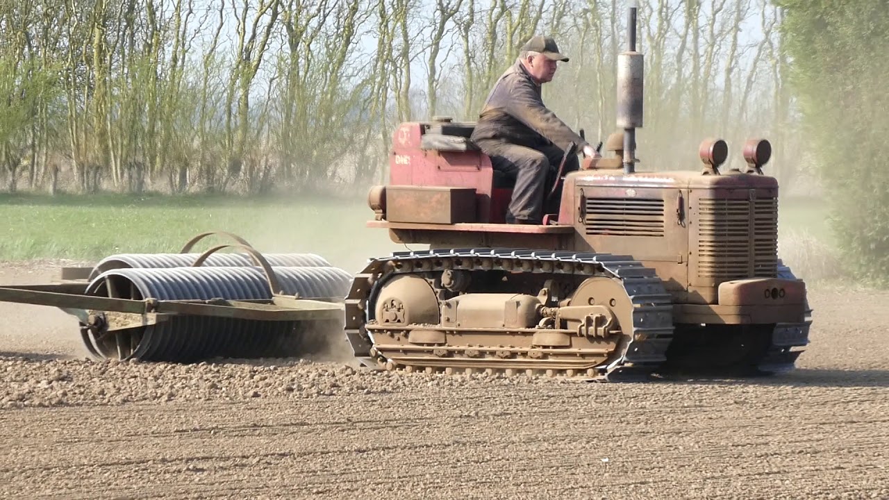 INTERNATIONAL BTD6 CRAWLER