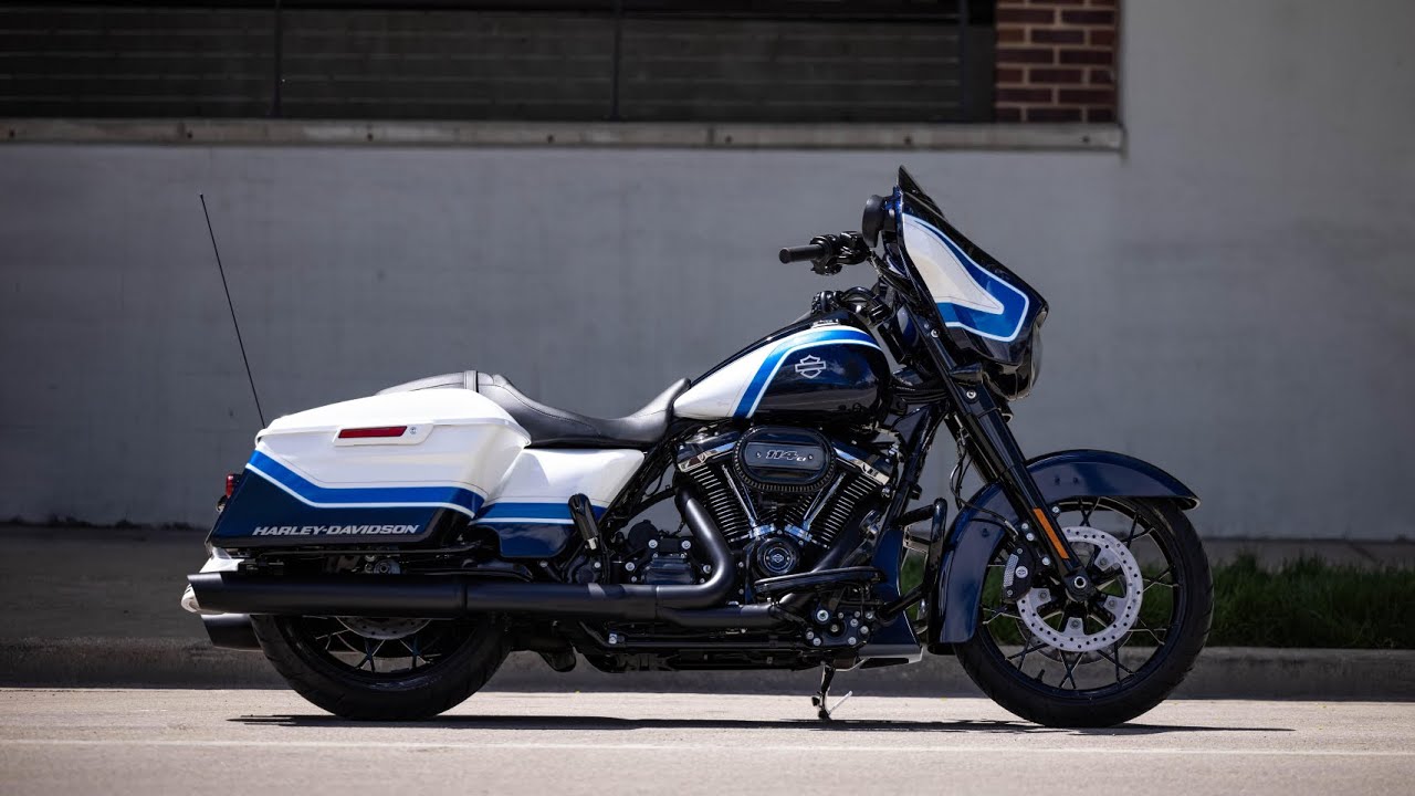 Arctic Blast | 2021 Harley-Davidson Street Glide Special