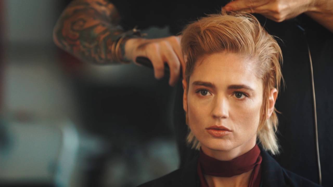 British pop short blonde hairstyles