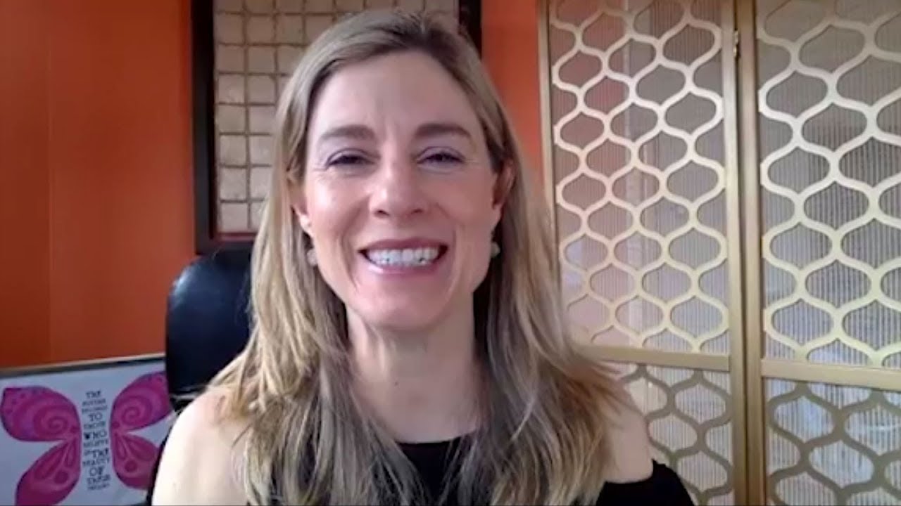 When should YOU listen to your FEAR - Dr. Kim D'Eramo