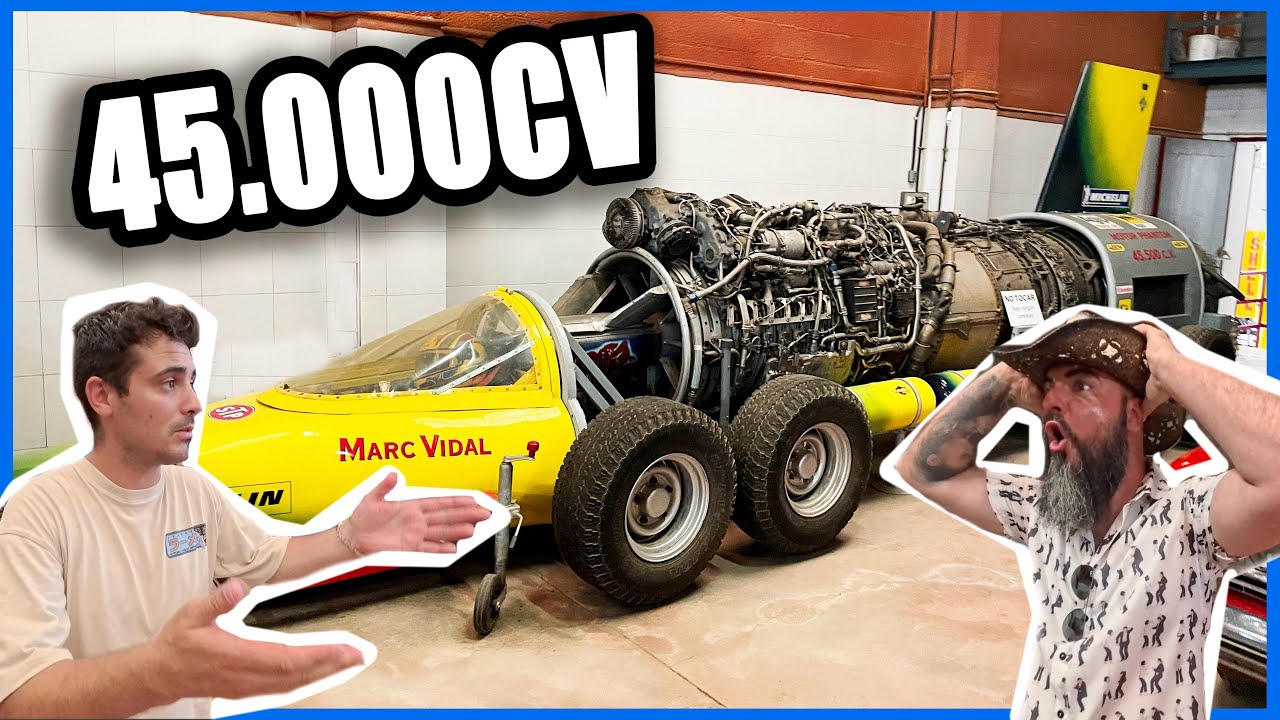 Colecci&oacute;n secreta de coches cl&aacute;sicos y motos en Tarragona: visita el museo de Marc Vidal