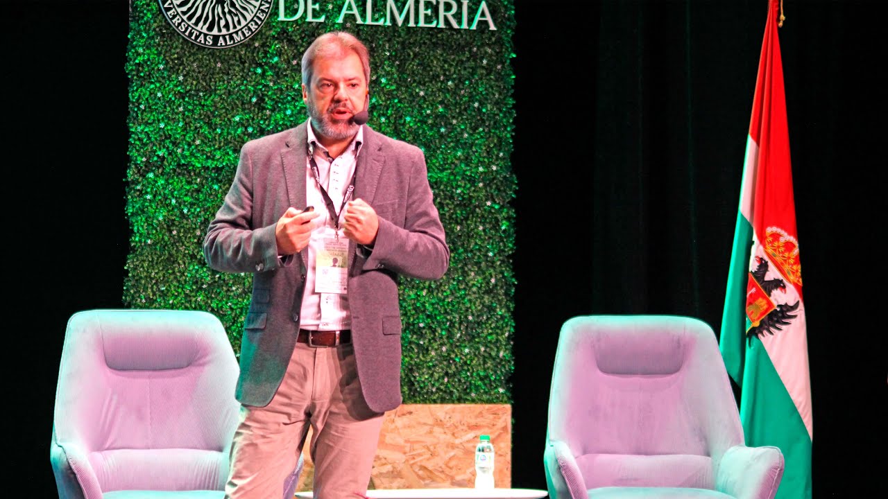 César Valencoso - Kantar Worldpanel - V Jornada de la Cátedra Primaflor Universidad de Almería