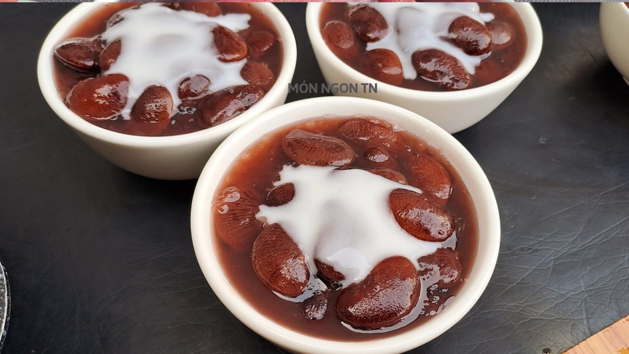 Cách Nấu Chè Đậu Ngự Nhanh Mềm còn nguyên hạt ăn nóng hoặc với đá lạnh đều ngon