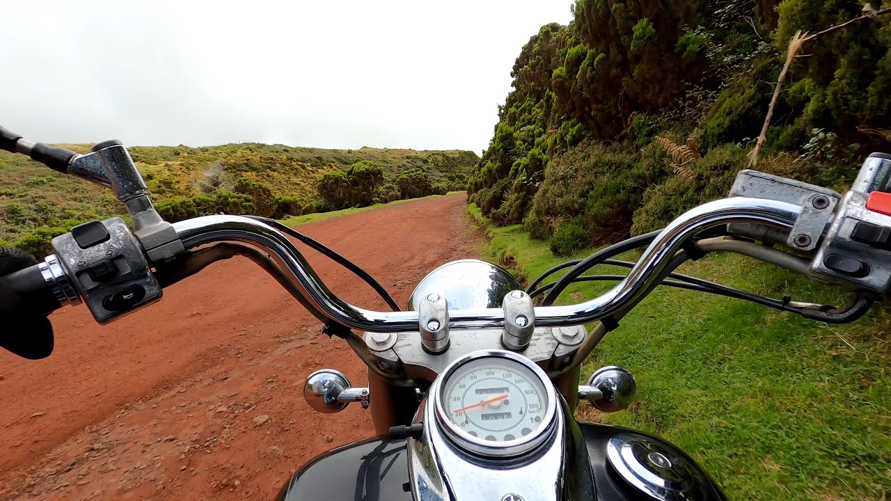 Riding my Yamaha XVS 650 Dragstar Classic - From Furnas do Enxofre to  Algar do Carvão