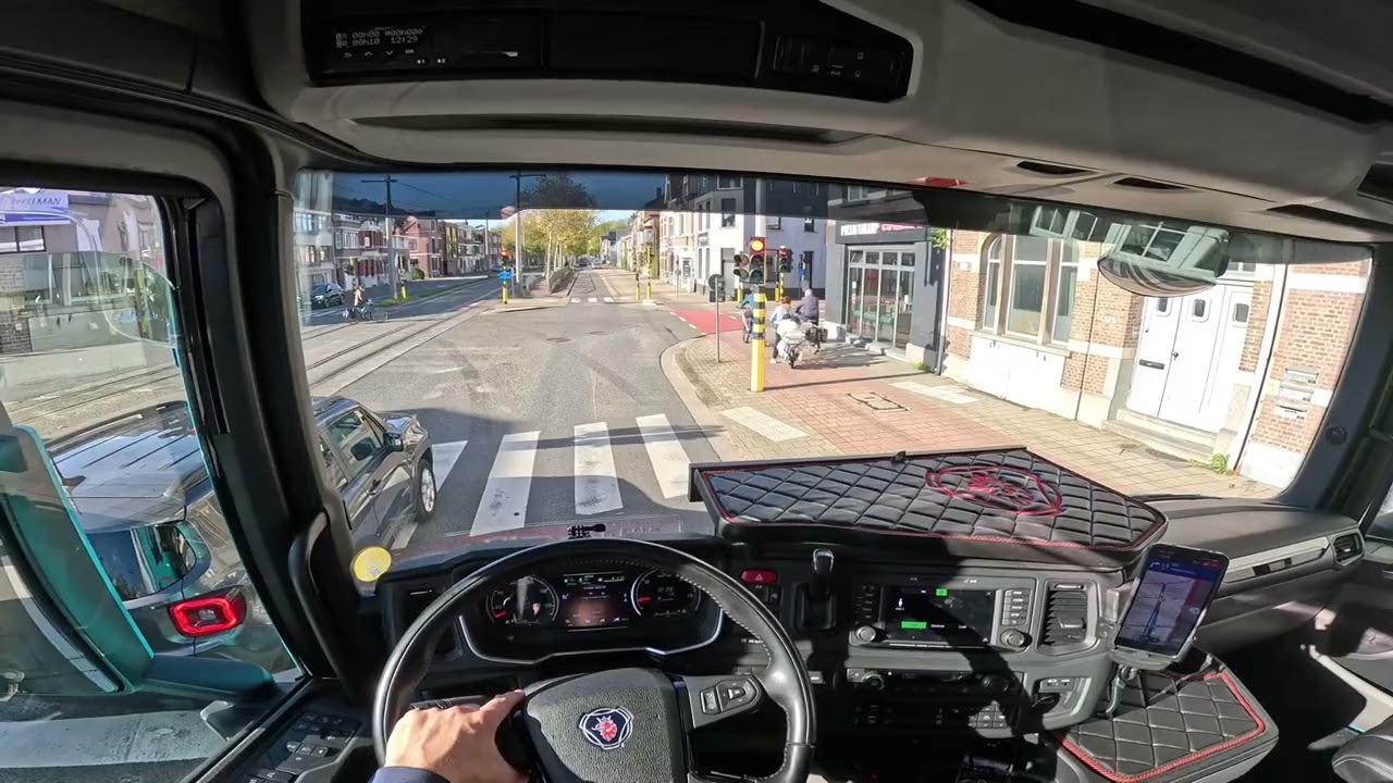 POV Truck Driving in Antwerp | Narrow Streets Challenge