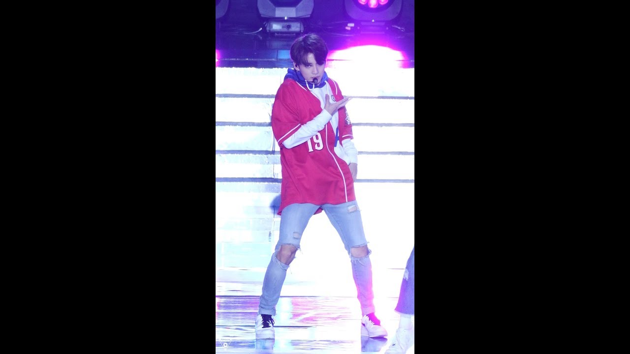 170924 방탄소년단 정국 직캠 (BTS/jungkook) - DNA @대전슈퍼콘서트(대전월드컵경기장)/Fancam By 쵸리(Chori)