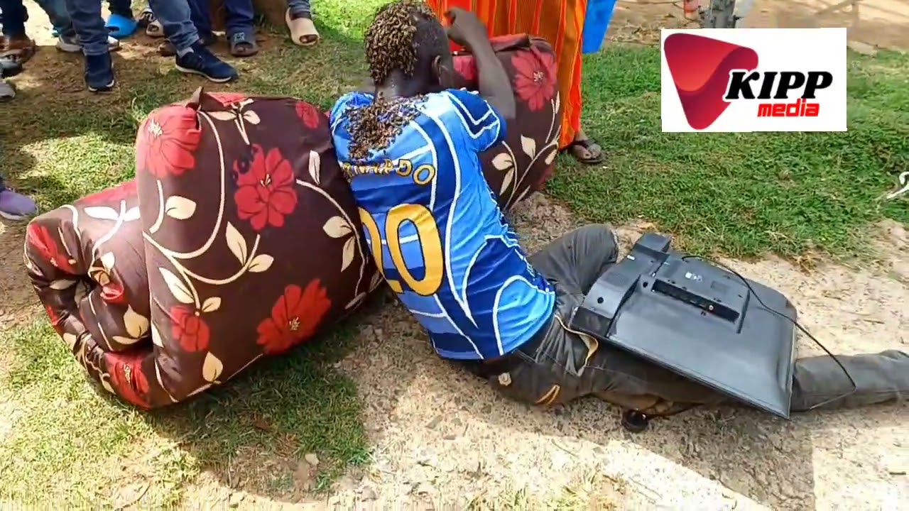MWIZI AVAMIWA NA NYUKI BOMET