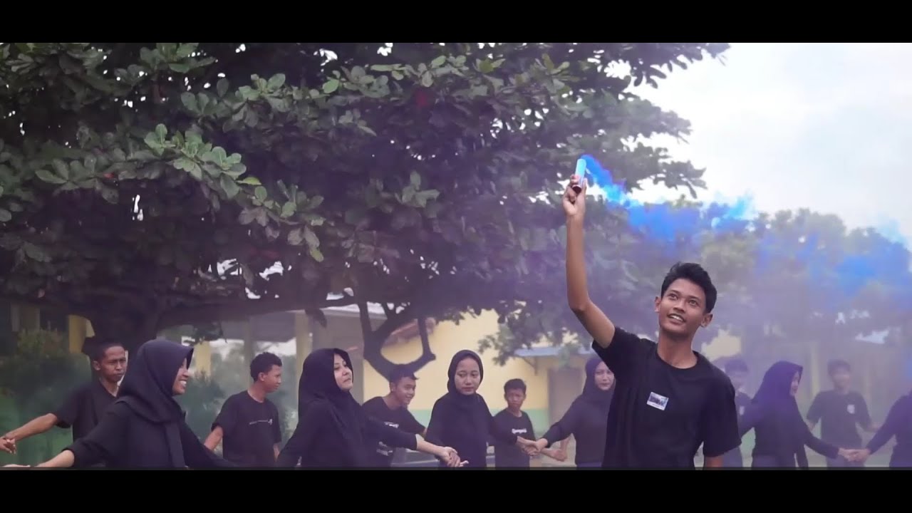 LAST CEREMONY||SMP NEGERI 2 KALIREJO||ANGKATAN 23