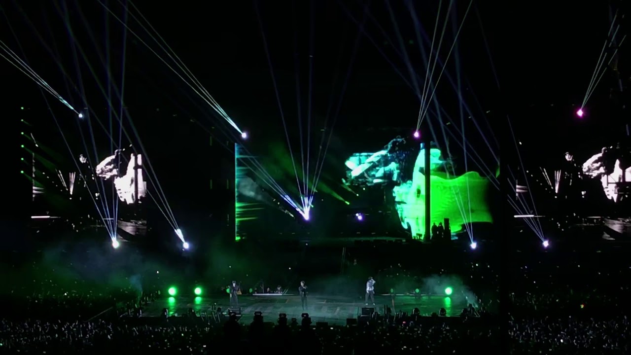 BTS - TEAR (The Rose Bowl Day 1 190504)