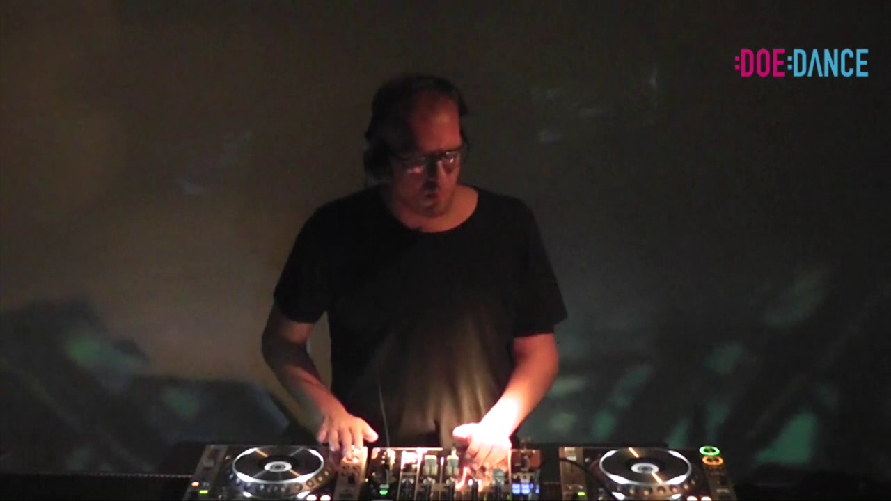 DJ SET - CLICK BOX - Especial Doe Dance