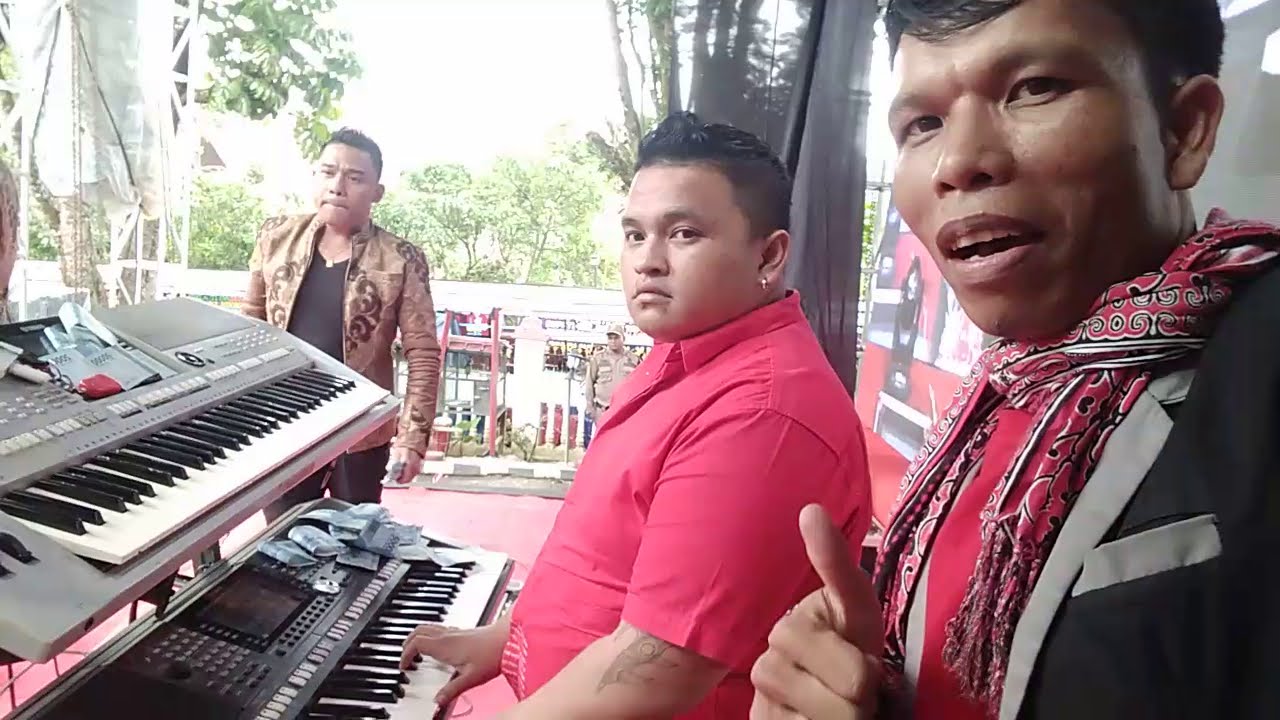 STYLE VOICE Feat RAFAEL SITORUS