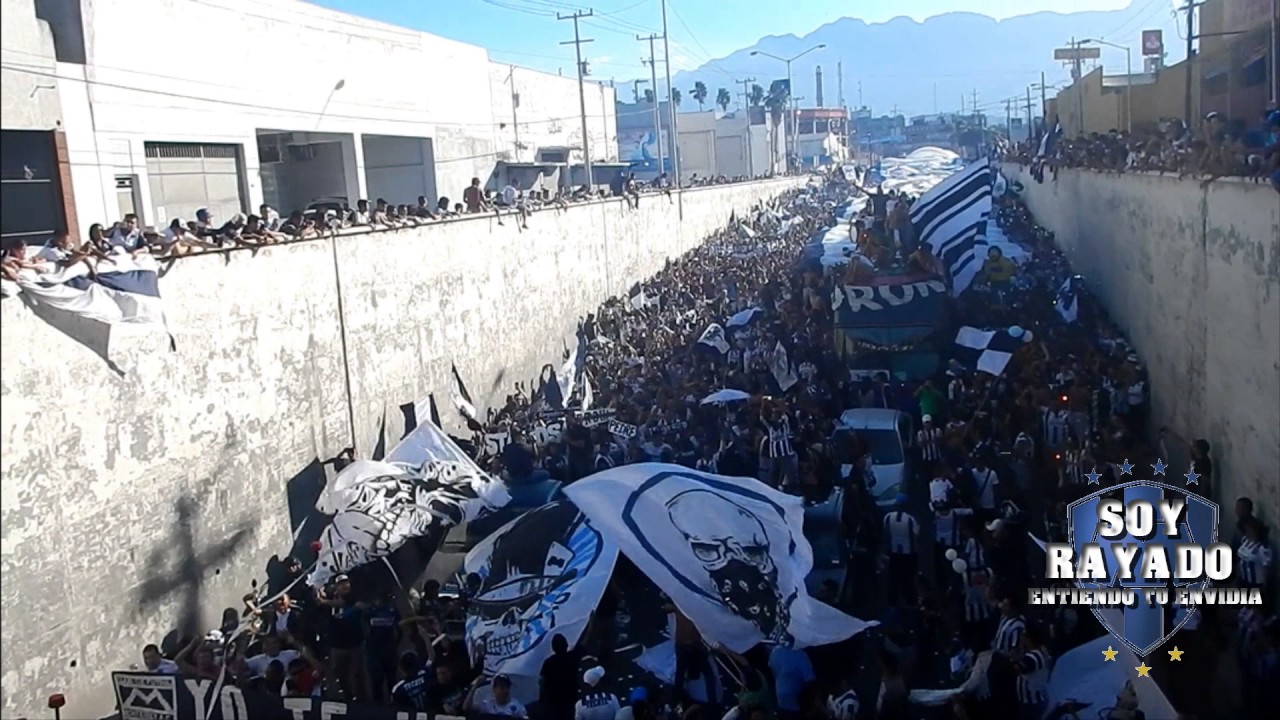 CLASICO 109 LA ADICCION CARAVANA AL UNIVERSITARIO