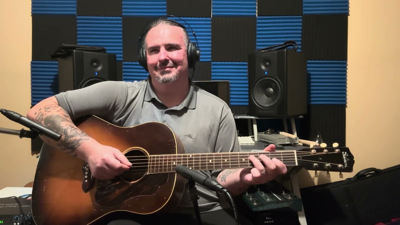 Demo of 1941 Gibson J-55, you don’t see these often