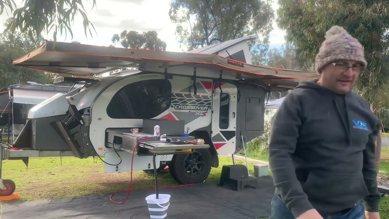 Vista RV Crossover w Darche Eclipse