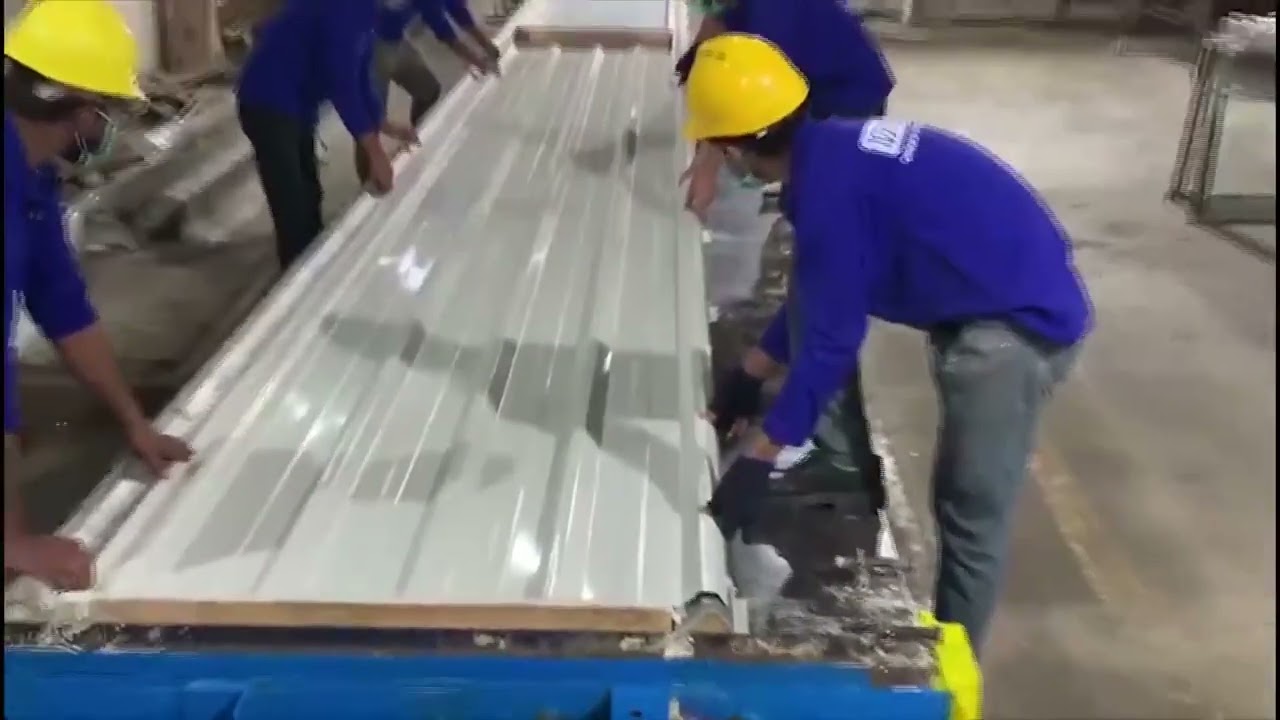 PIR Sandwich Panels Production in Pakistan | Izhar Foster