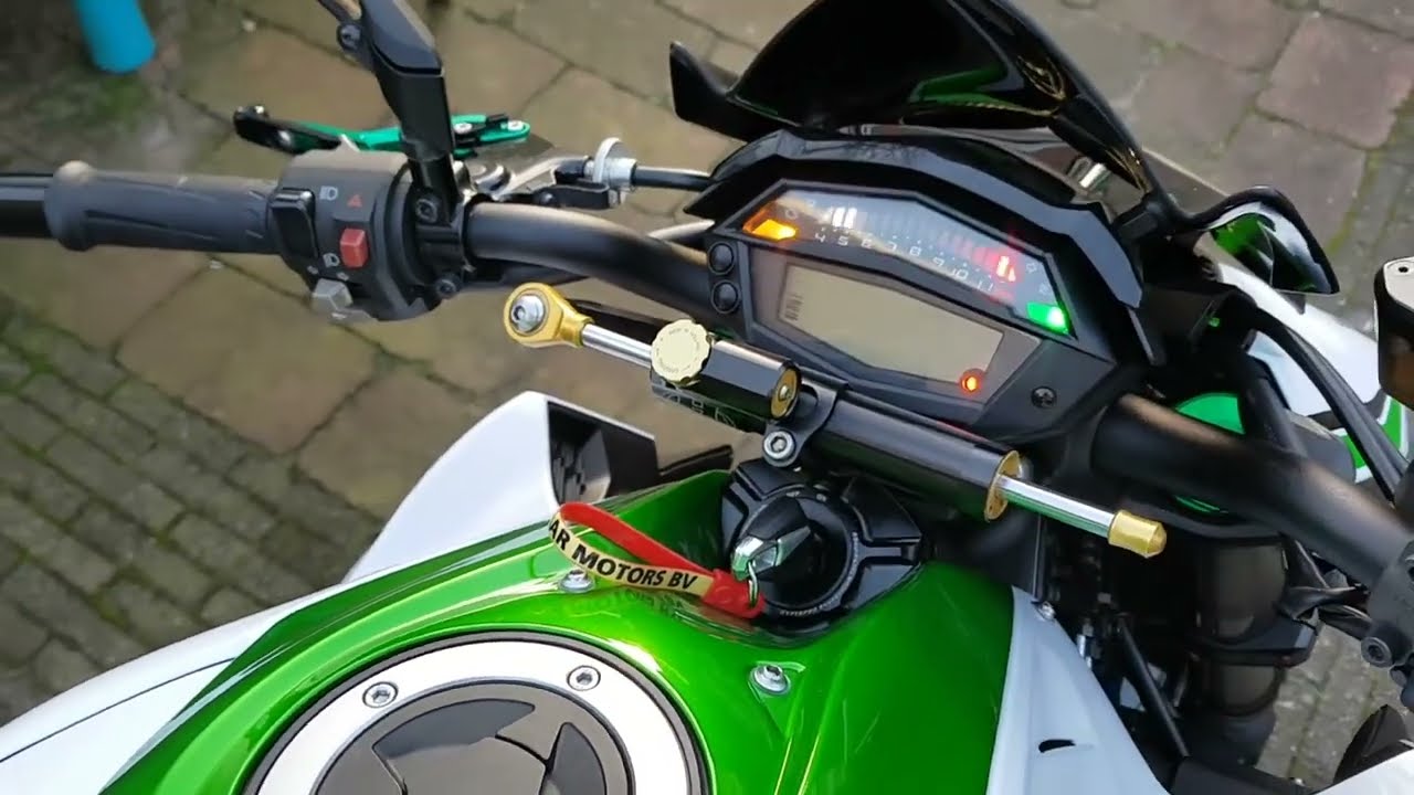 Kawasaki Z1000 2016 Akrapovic Sound