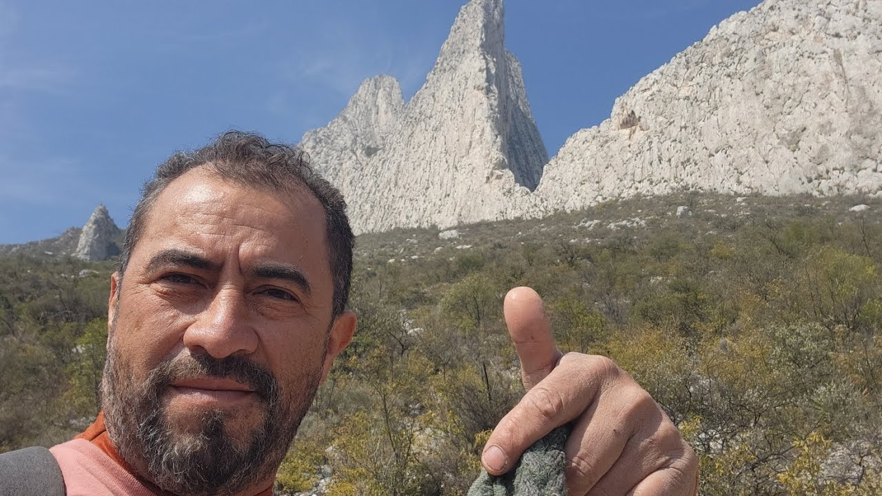 Visitando la casa del DR Pequeño || Huasteca, Nuevo Leon 