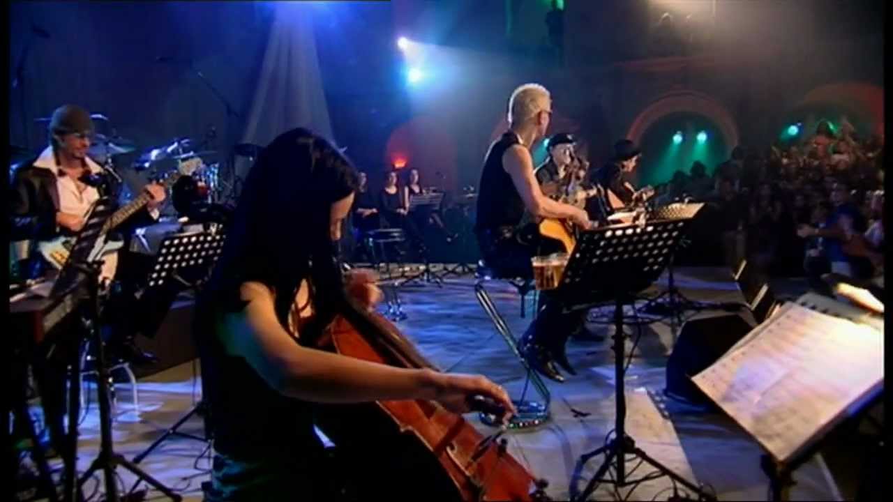 Dust In The Wind - Scorpions (live @ Lisboa 2001)