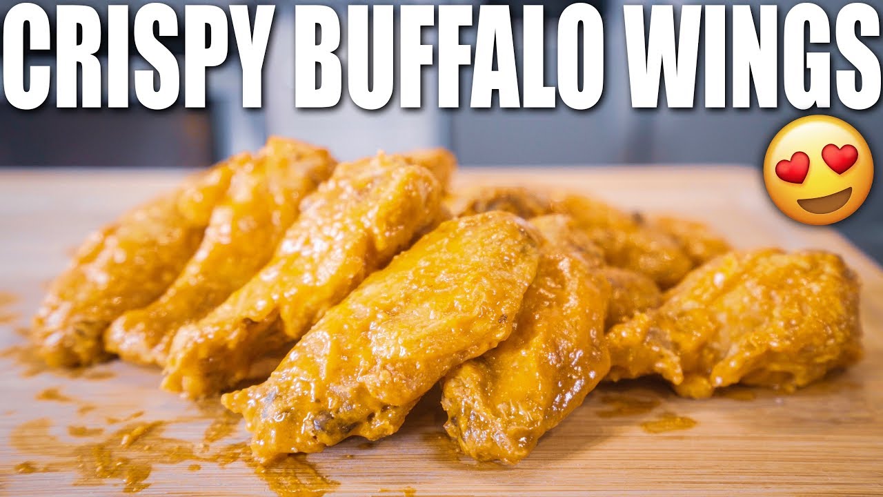 THE EASIEST CRISPY BUFFALO CHICKEN WINGS RECIPE | Healthy Low Carb Recipe