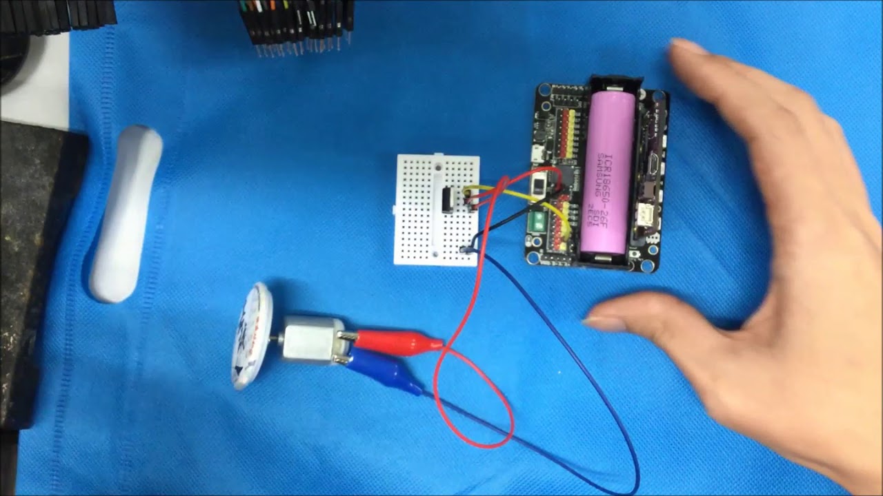 microbit 15 control a motor by transistor