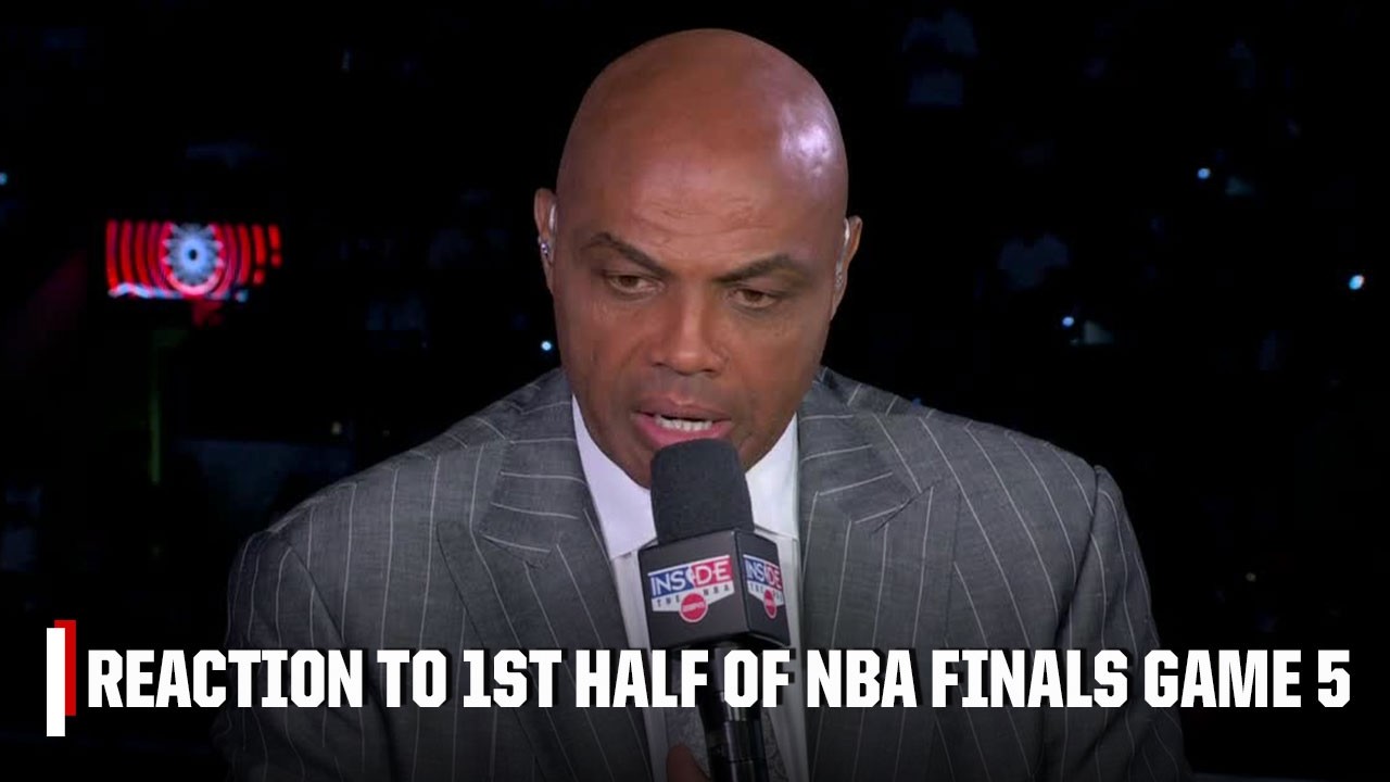 Chuck calls for Spurs to BENCH De'Aaron Fox at halftime of Game 5 😳 | Inside The NBA