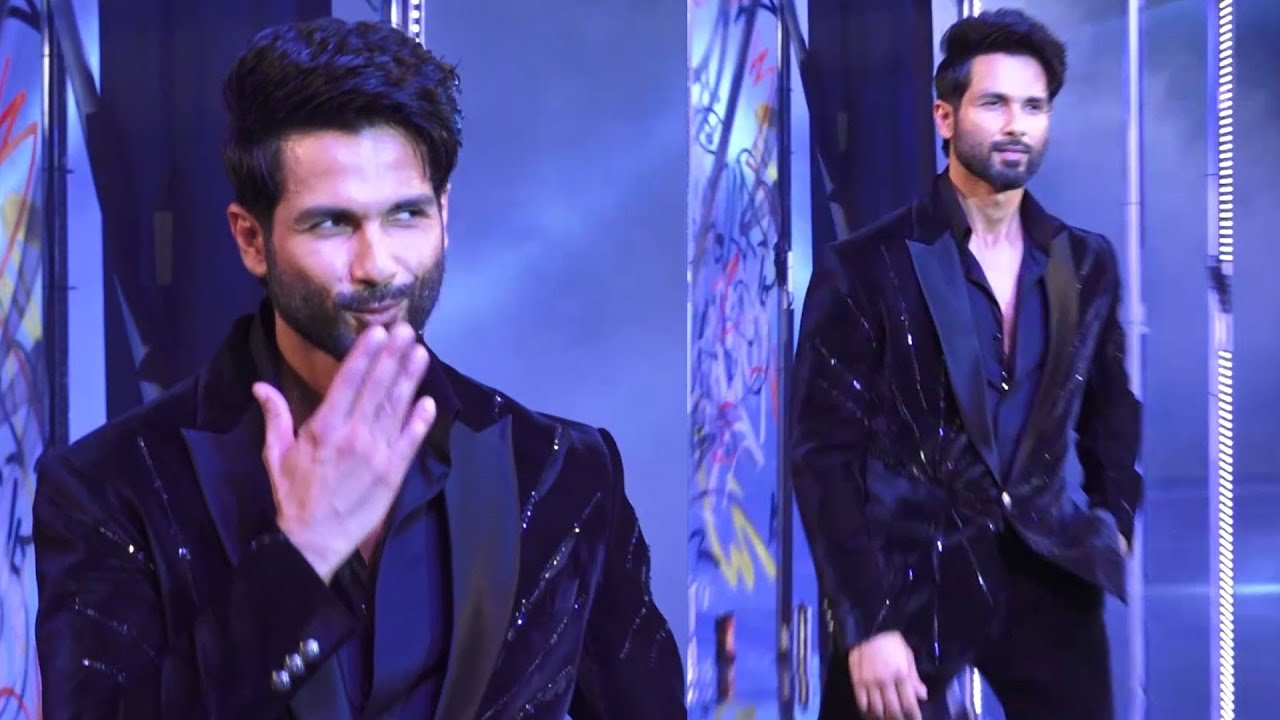 Shahid Kapoor Walks At Blenders Pride Glassware Fashion Tour 2022 For Falguni & Shane