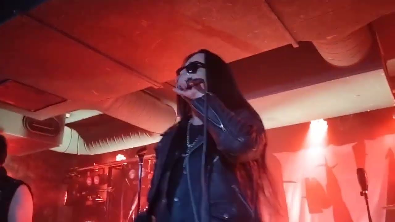 The 69 Eyes - Dance D´Amour - Live at Wilhelm Public House, Mikkeli, Finland 13.12.25