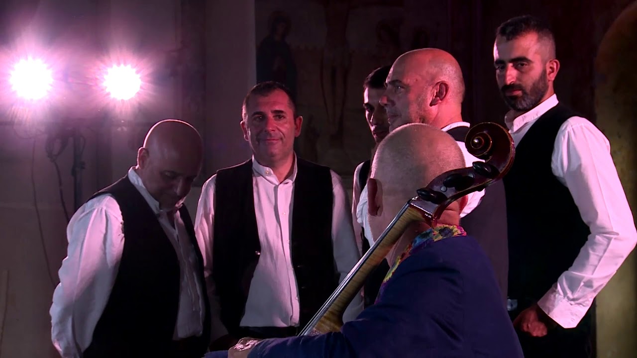Ernst Reijseger & Cuncordu e Tenore de Orosei live in Calvi 