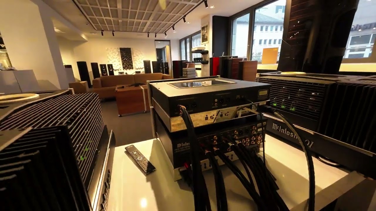 Dali Kore Standlautsprecher bei Raum Ton Kunst / Hifi Profis Frankfurt