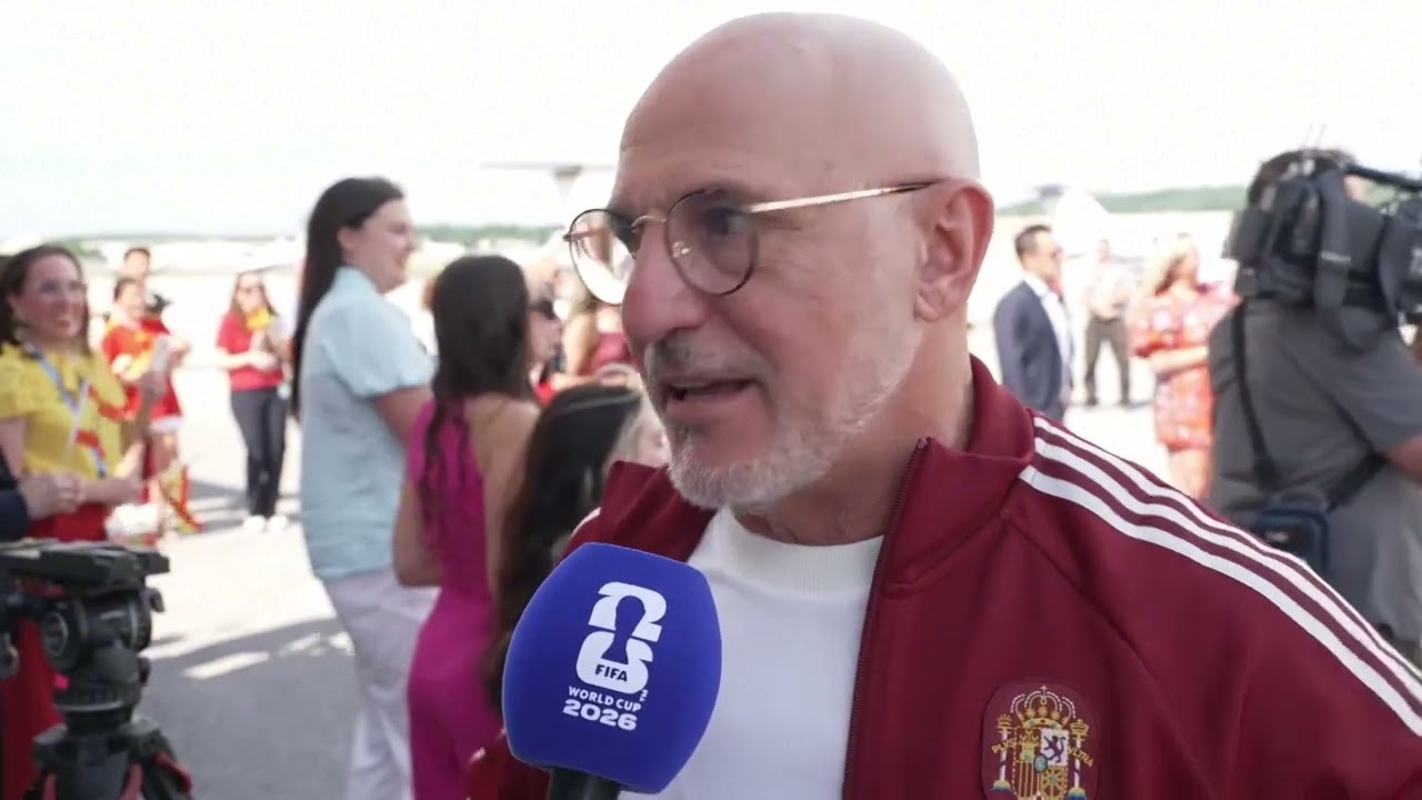 Spain welcomed by fans after arriving in Nashville for 2026 FIFA World Cup