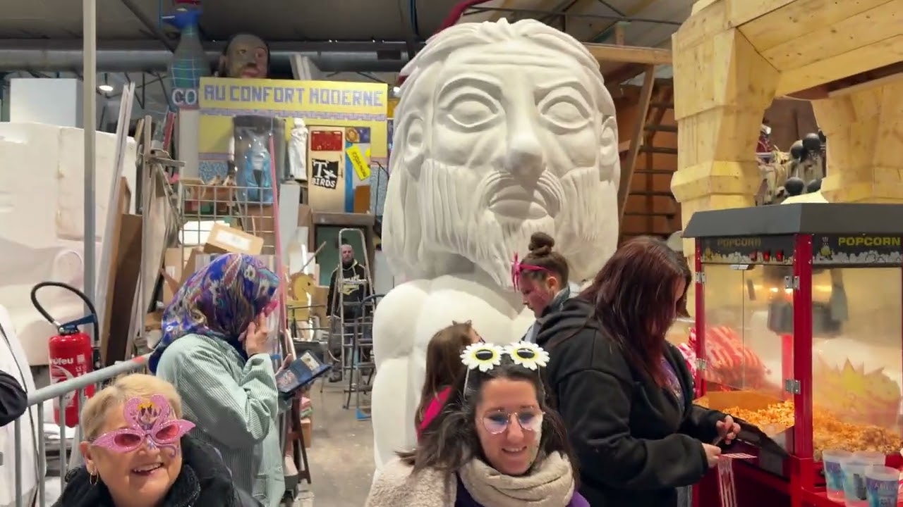 Visite des ateliers du carnaval de Nantes 