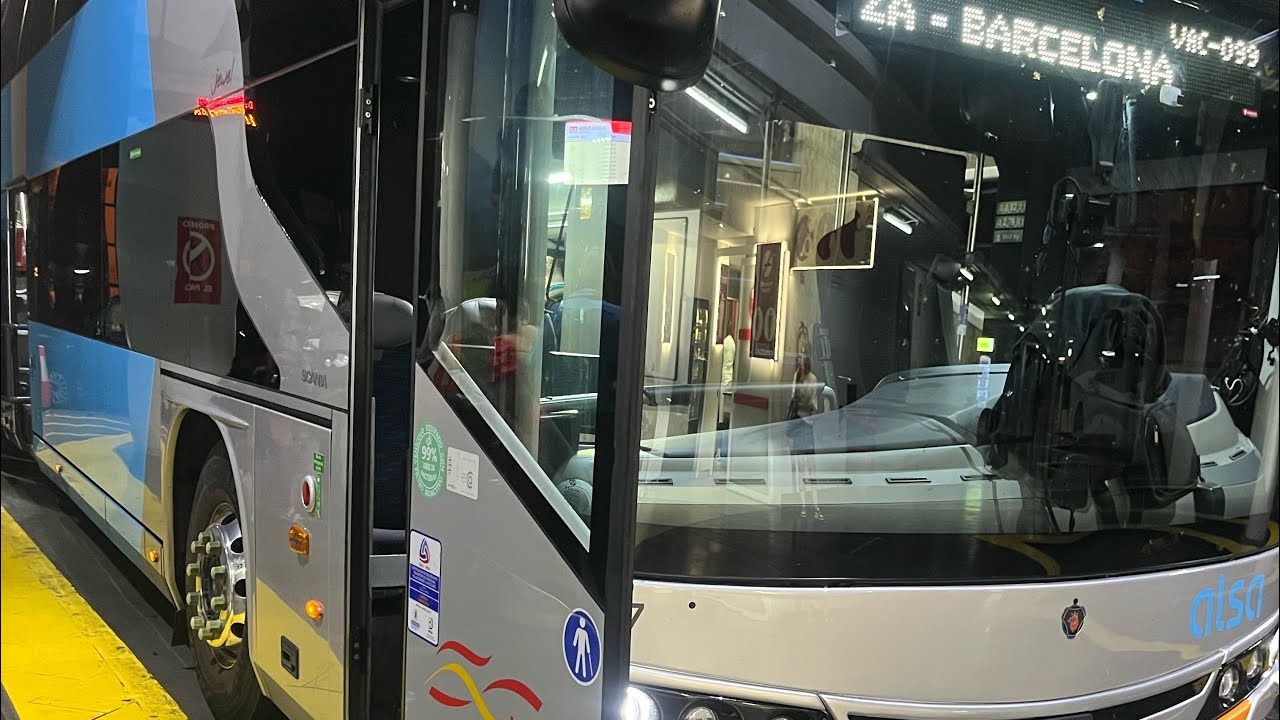 Beulas Jewel Scania K490 Barcelona, Spain