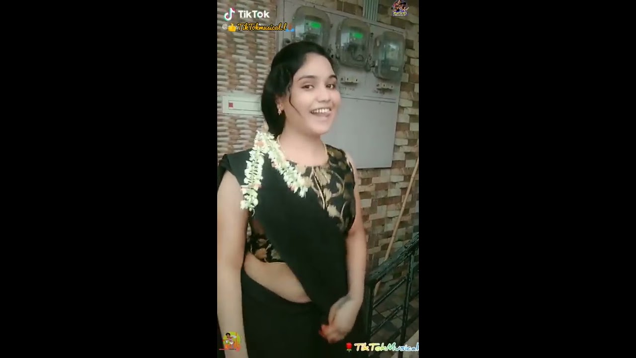 மரண மாஸ் டான்ஸ் இந்த பொண்ணு செம்ம குத்து குத்துது மிஸ் பன்னீராதிங்க அப்புறம் வருத்தப்படுவீங்க 🙄👌💃