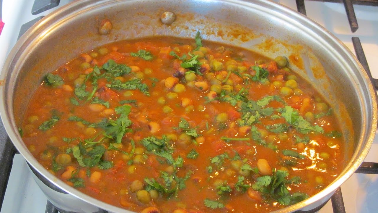 Black Eyed Beans and Green Peas Indian Stew / مرقة اللوبيا والبازلاء الصيامية الهندية/ #Recipe198CFF
