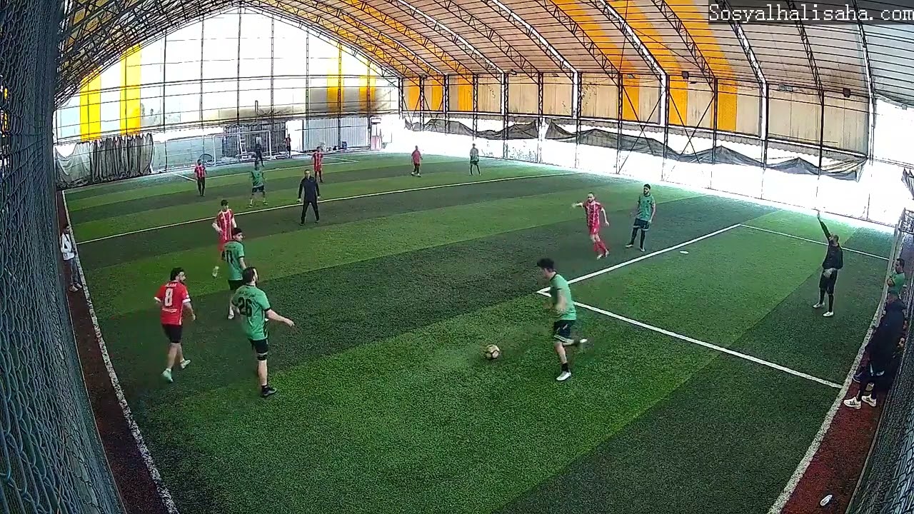 30 Kasım 2025 Yaşam Halı Saha Pazar günü saat 1-2 arası ana kamera