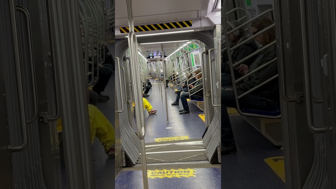 MTA NYC Subway Kawasaki R211T Open Gangway On The G Train!