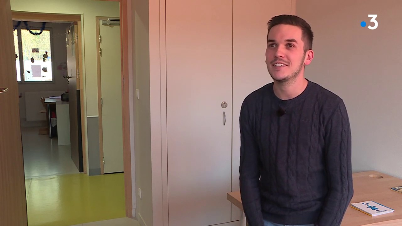 Aide sociale à l'enfance : rencontre avec les professionnels de la Maison départementale à Ahuy