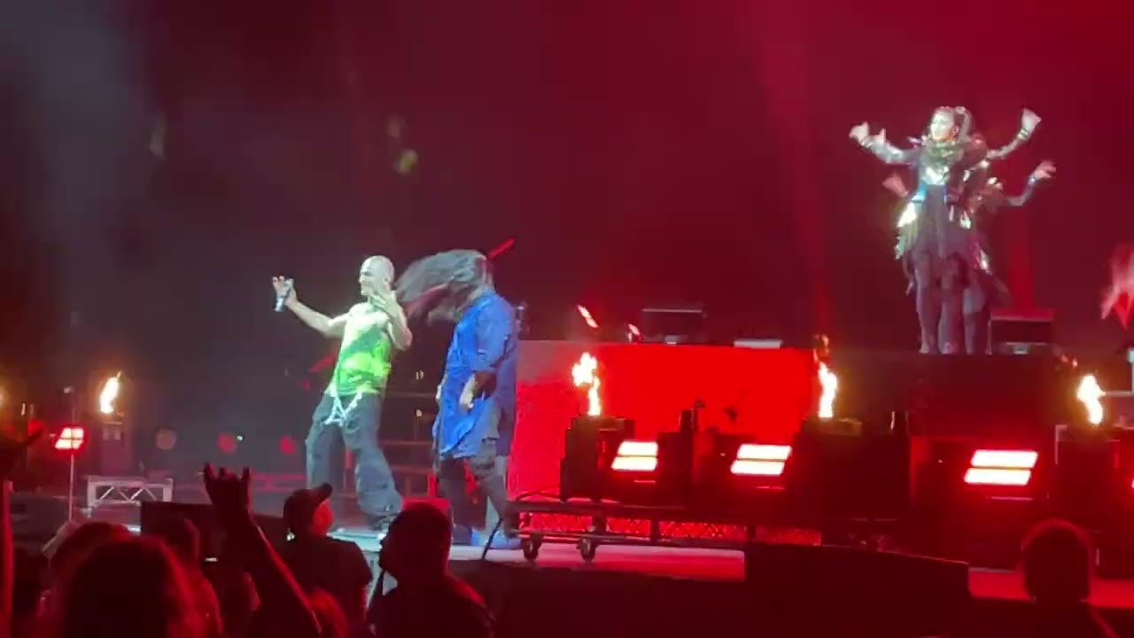 KON! KON! - BABYMETAL w/ JAYANT BHADULA & RAOUL KERR (BLOODYWOOD) @ TAMPA, FL (06/17/25)