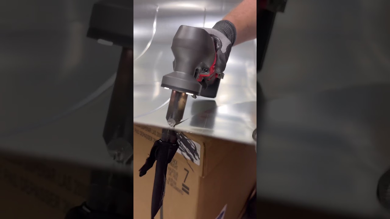 Milwaukee M12 Nibbler! #tools