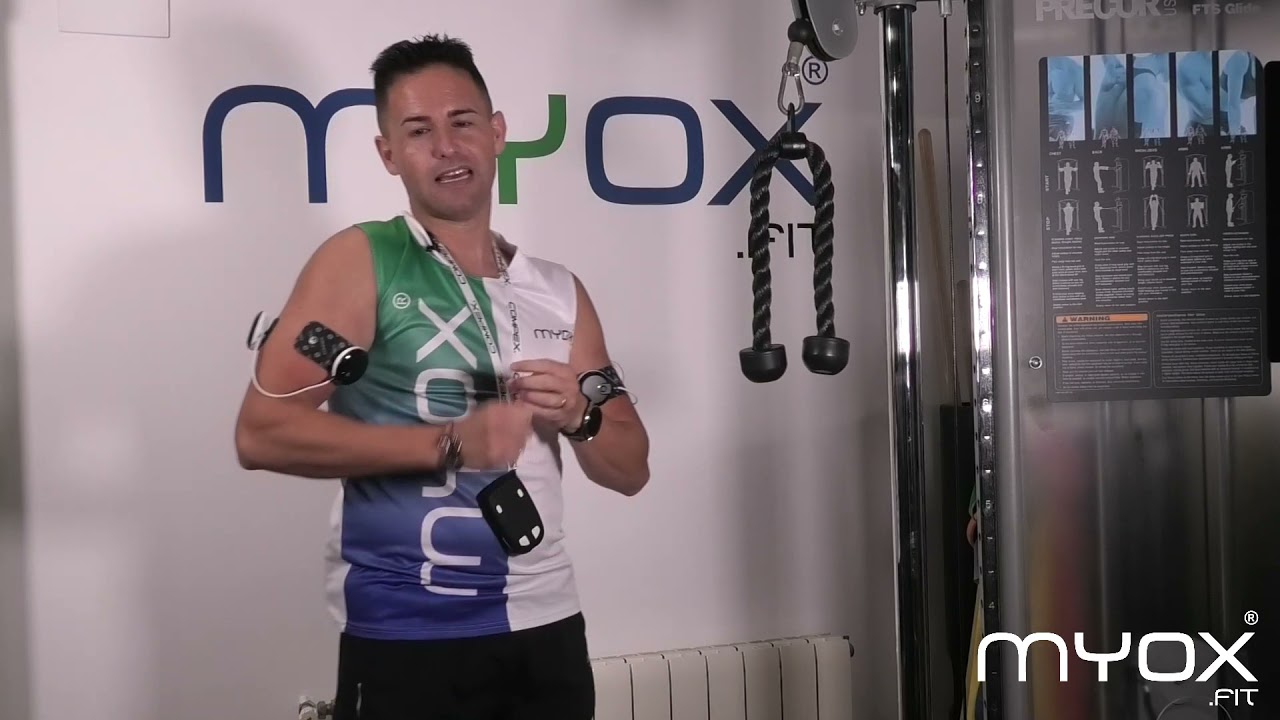 Alta tensión y estrés muscular para maximizar hipertrofia con electroestimulación: bíceps + tríceps
