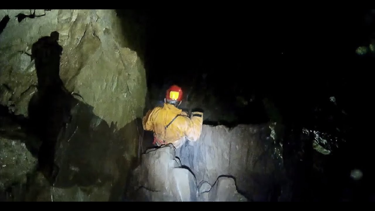 Bar Pot to Gaping Gill Caving Trip